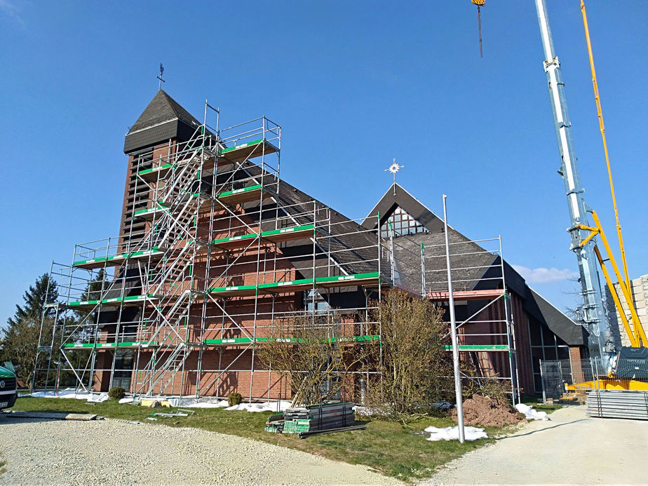 Sanierung des Kirchendaches von Heilig Kreuz